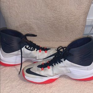 Nike Zoom Basketball Shoes
